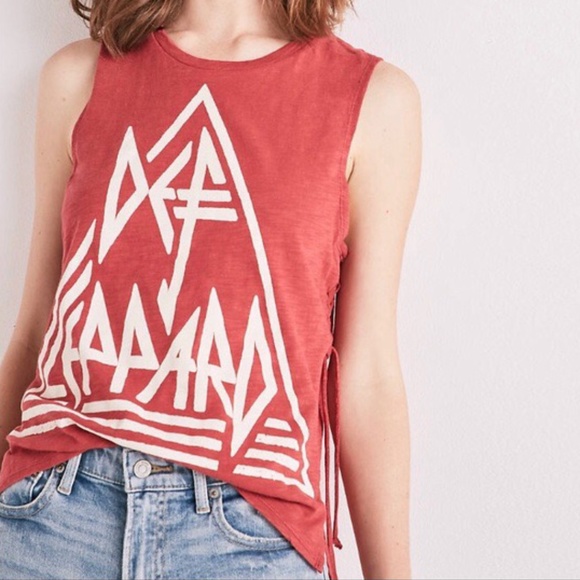 Lucky Brand Def Leppard Distressed Side Laced Up T - Picture 2 of 4